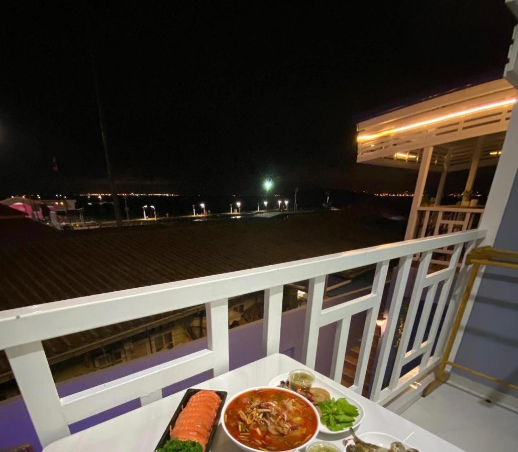 Baan Tipsukon Bed & Breakfast Ko Lan Exterior photo