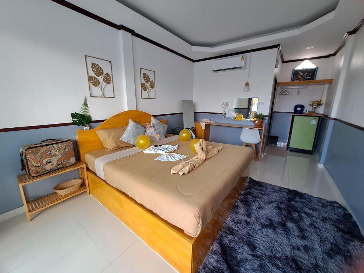 Baan Tipsukon Bed & Breakfast Ko Lan Exterior photo